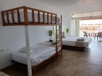 HOTEL DE PLAYA AKAS Y APARTAMENTOS PUNTA SAL - TUMBES