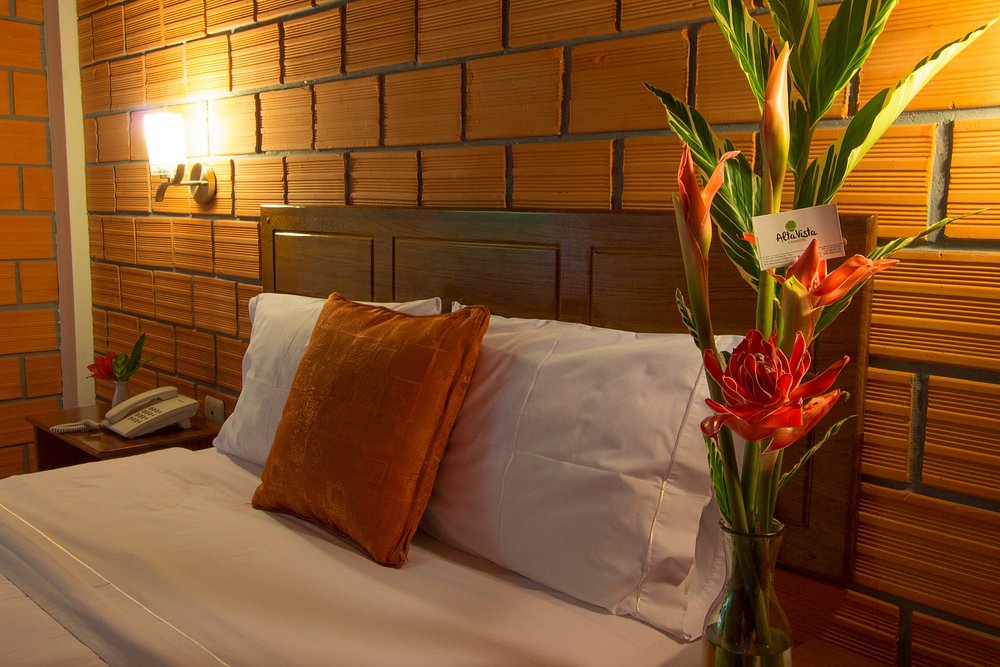 ALTA VISTA CASA HOTEL MOYOBAMBA