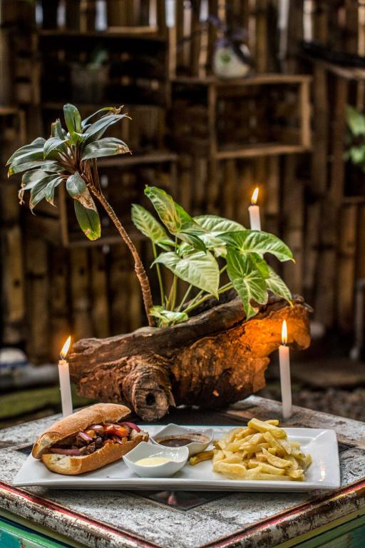 CASA DE PALOS BOUTIQUE TARAPOTO - SAN MARTIN