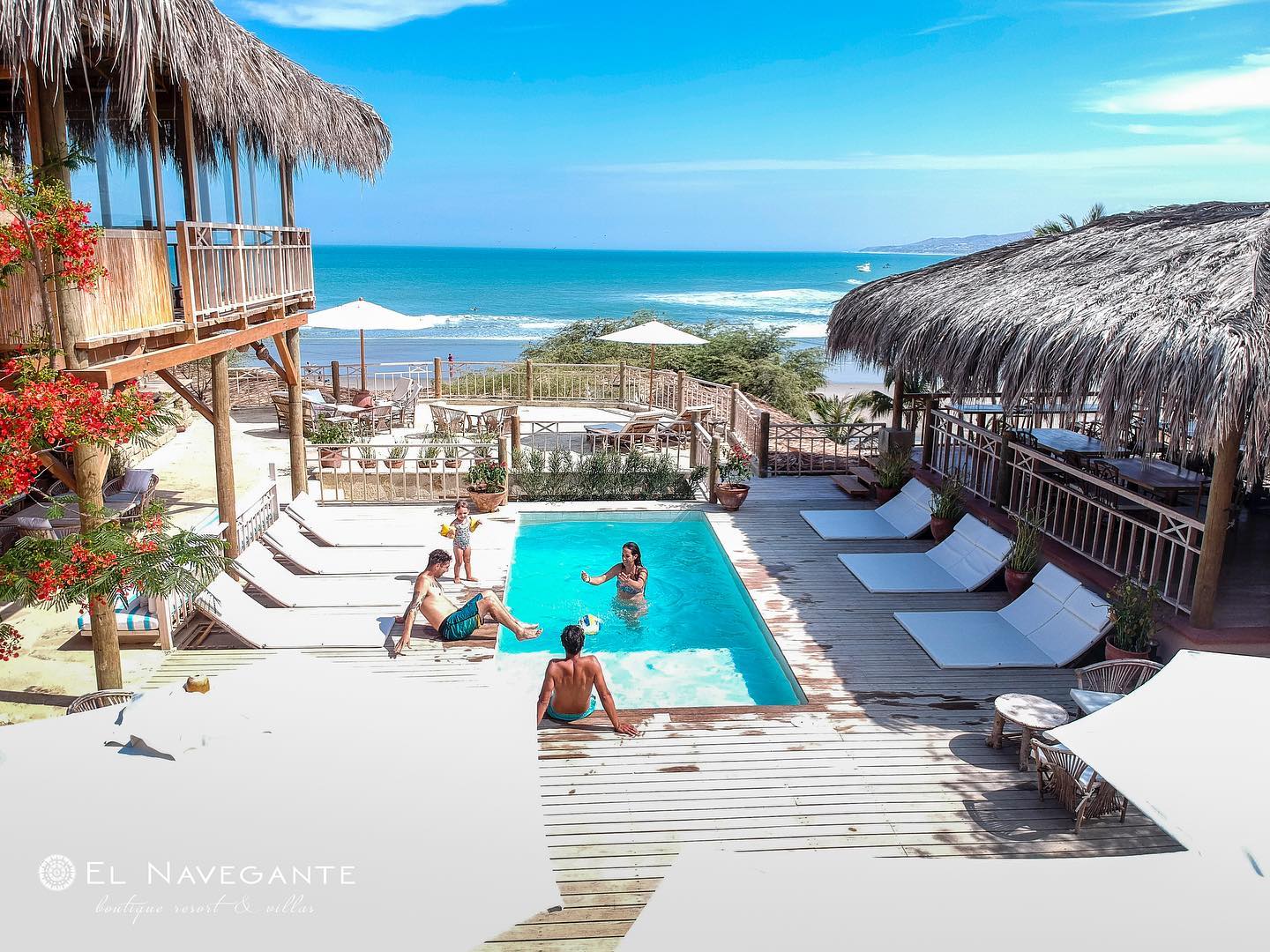 CASA DE PLAYA EL NAVEGANTE CON PISCINA PRIVADA EN PUNTA VELERO, ORGANOS