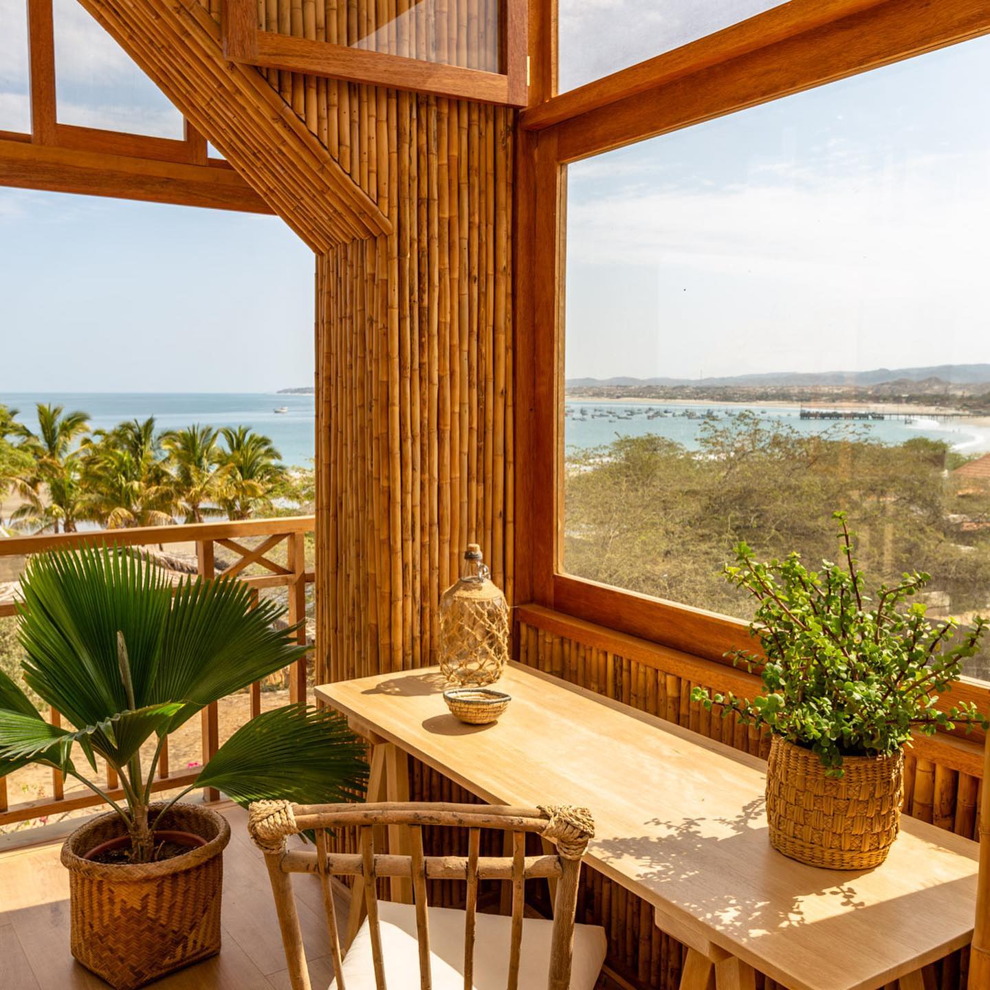 CASA DE PLAYA EL NAVEGANTE CON PISCINA PRIVADA EN PUNTA VELERO, ORGANOS