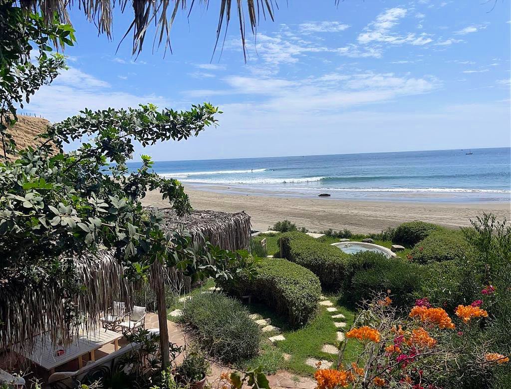 CASA DE PLAYA EL NAVEGANTE CON PISCINA PRIVADA EN PUNTA VELERO, ORGANOS