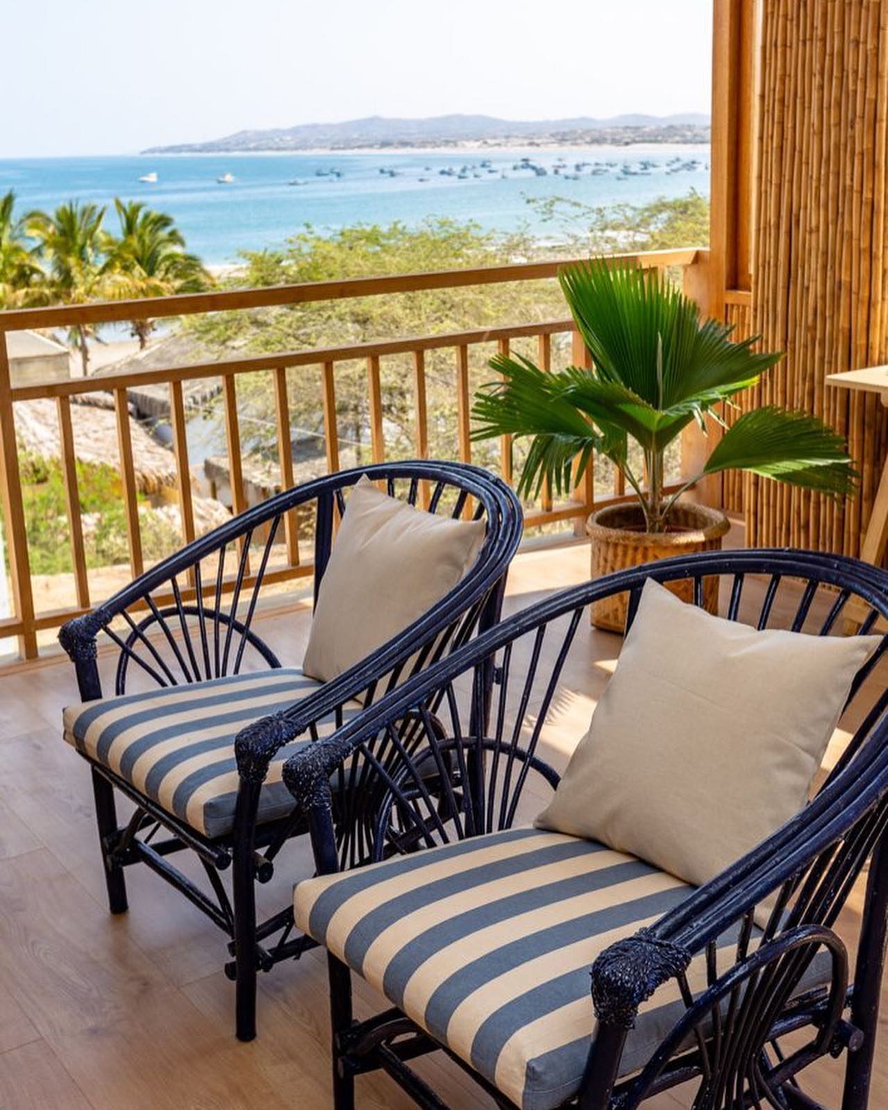 CASA DE PLAYA EL NAVEGANTE CON PISCINA PRIVADA EN PUNTA VELERO, ORGANOS