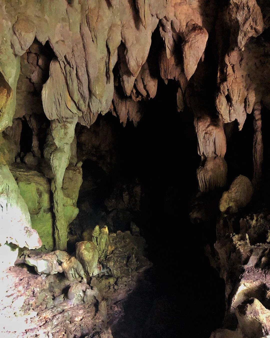 FULL DAY SANTA ELENA AND CAVE OF PALESTINE