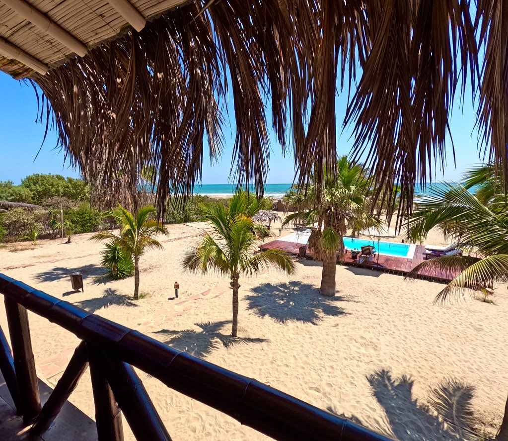 HOTEL DE PLAYA BAMBOO LODGE PARACAS EL CHACO - PARACAS
