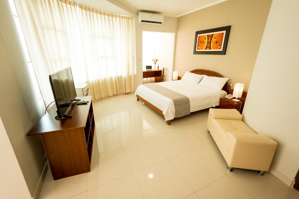 HOTEL CUMBAZA & CONVENCIONES TARAPOTO - SAN MARTIN