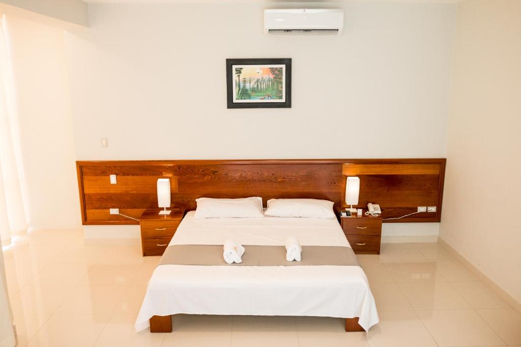 HOTEL CUMBAZA & CONVENCIONES TARAPOTO - SAN MARTIN