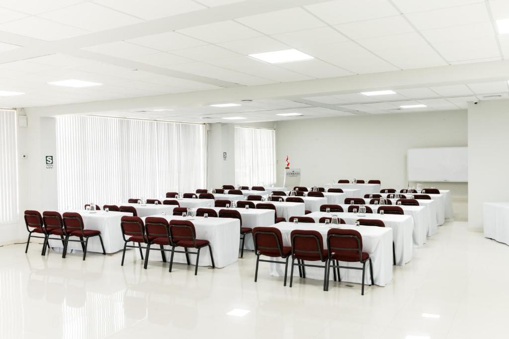 HOTEL CUMBAZA & CONVENCIONES TARAPOTO - SAN MARTIN