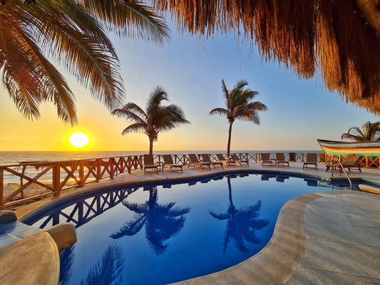 HOTEL DE PLAYA MANCORA BEACH BUNGALOWS CON PISCINA Y SALIDA DIRECTA AL MAR