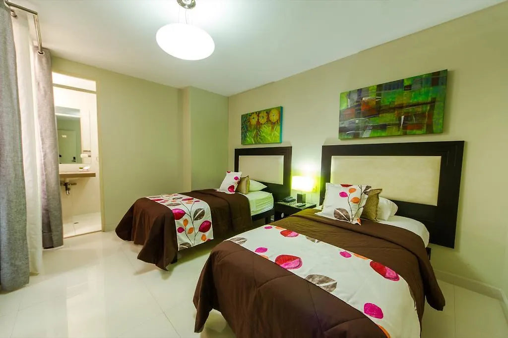 HOTEL EL PRINCIPE PIURA PERU