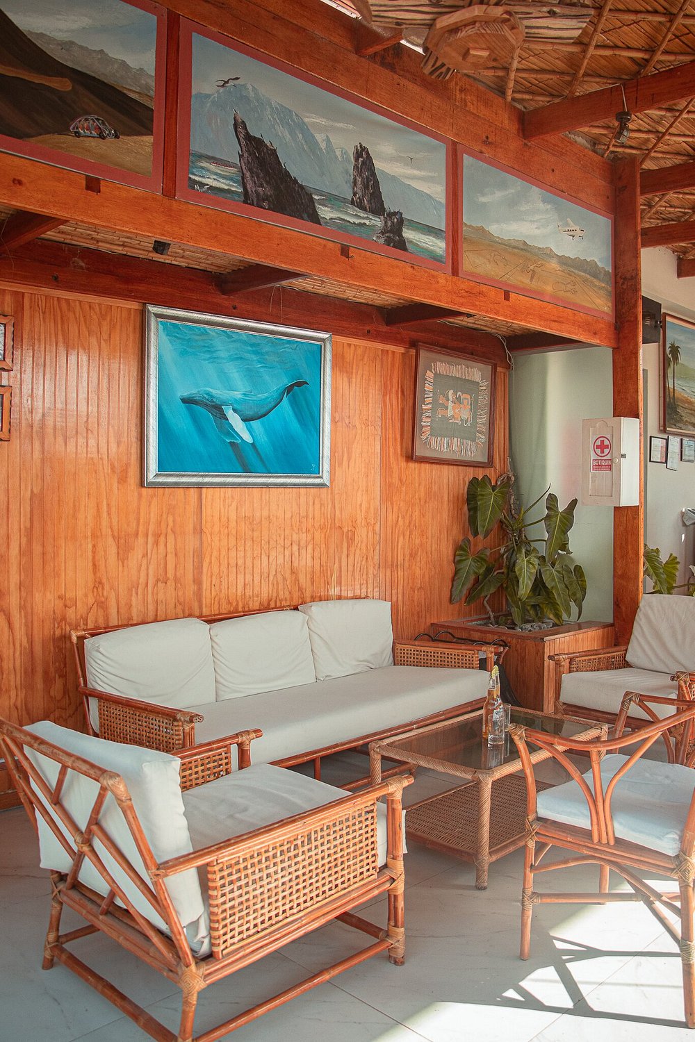 HOTEL EMANCIPADOR PARACAS - ICA