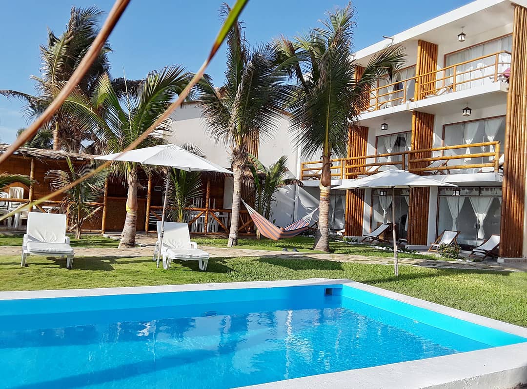 MANCORA BAY BEACH HOTEL WITH POOL AND RESTAURANT