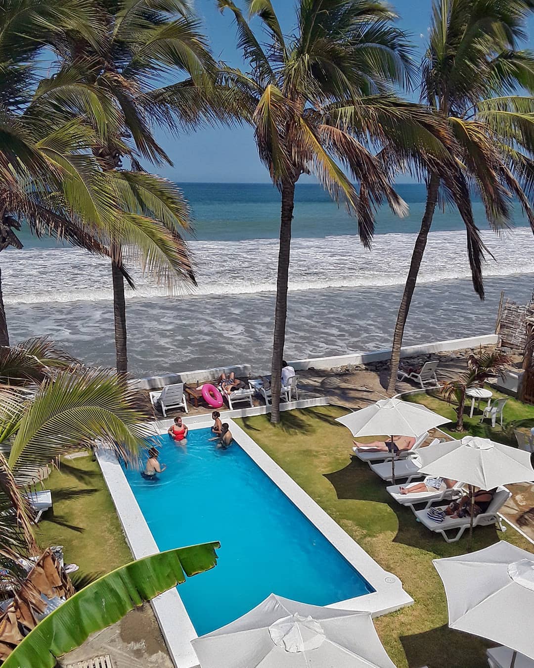MANCORA BAY BEACH HOTEL WITH POOL AND RESTAURANT