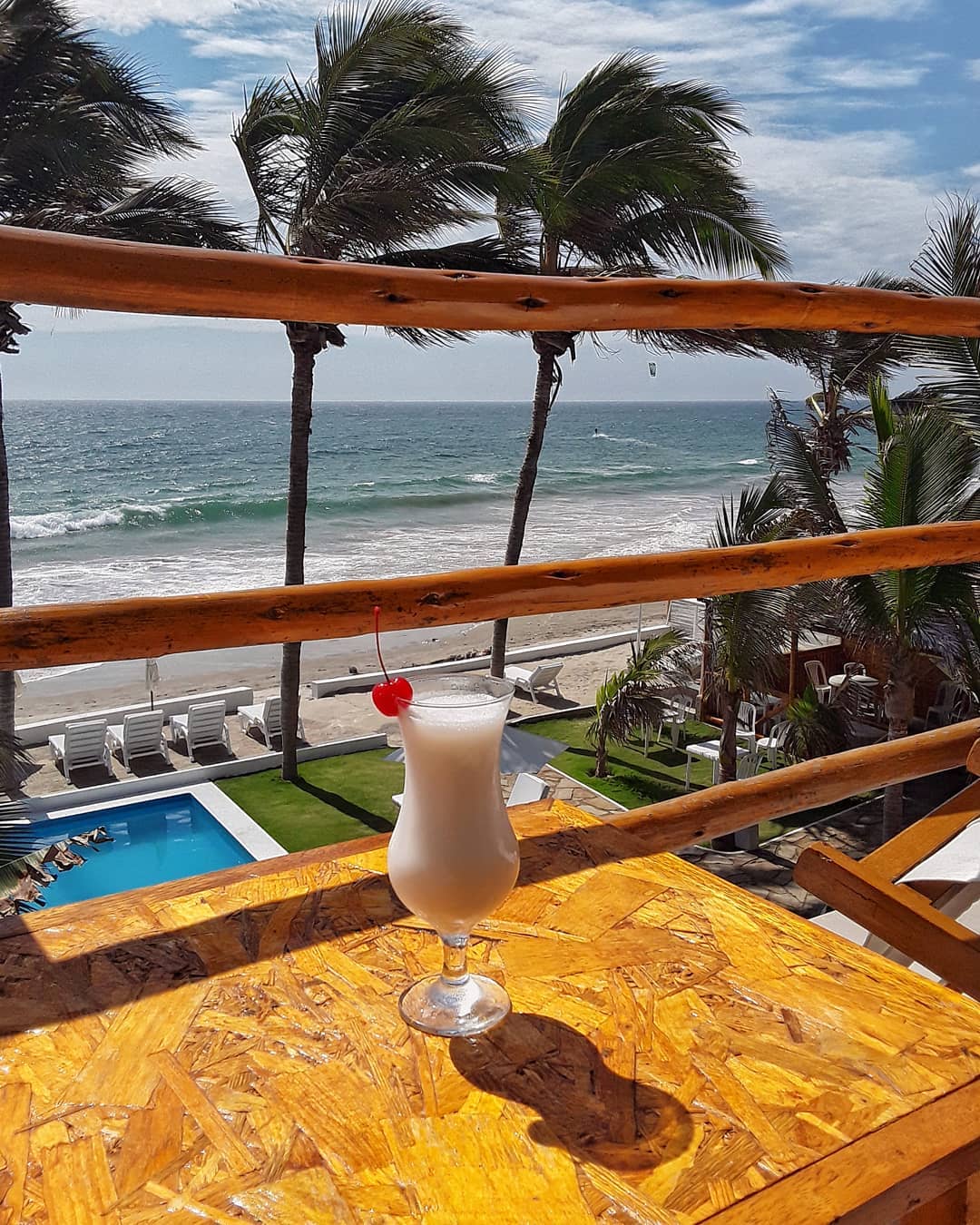 MANCORA BAY BEACH HOTEL WITH POOL AND RESTAURANT