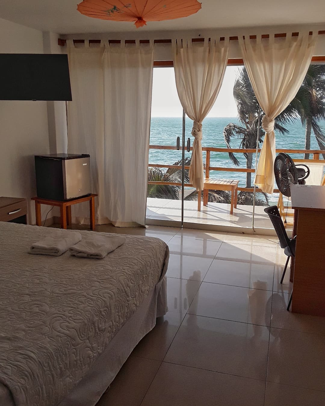 MANCORA BAY BEACH HOTEL WITH POOL AND RESTAURANT
