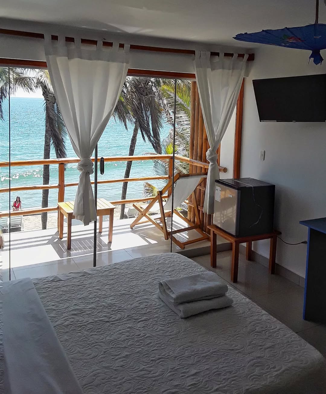 MANCORA BAY BEACH HOTEL WITH POOL AND RESTAURANT
