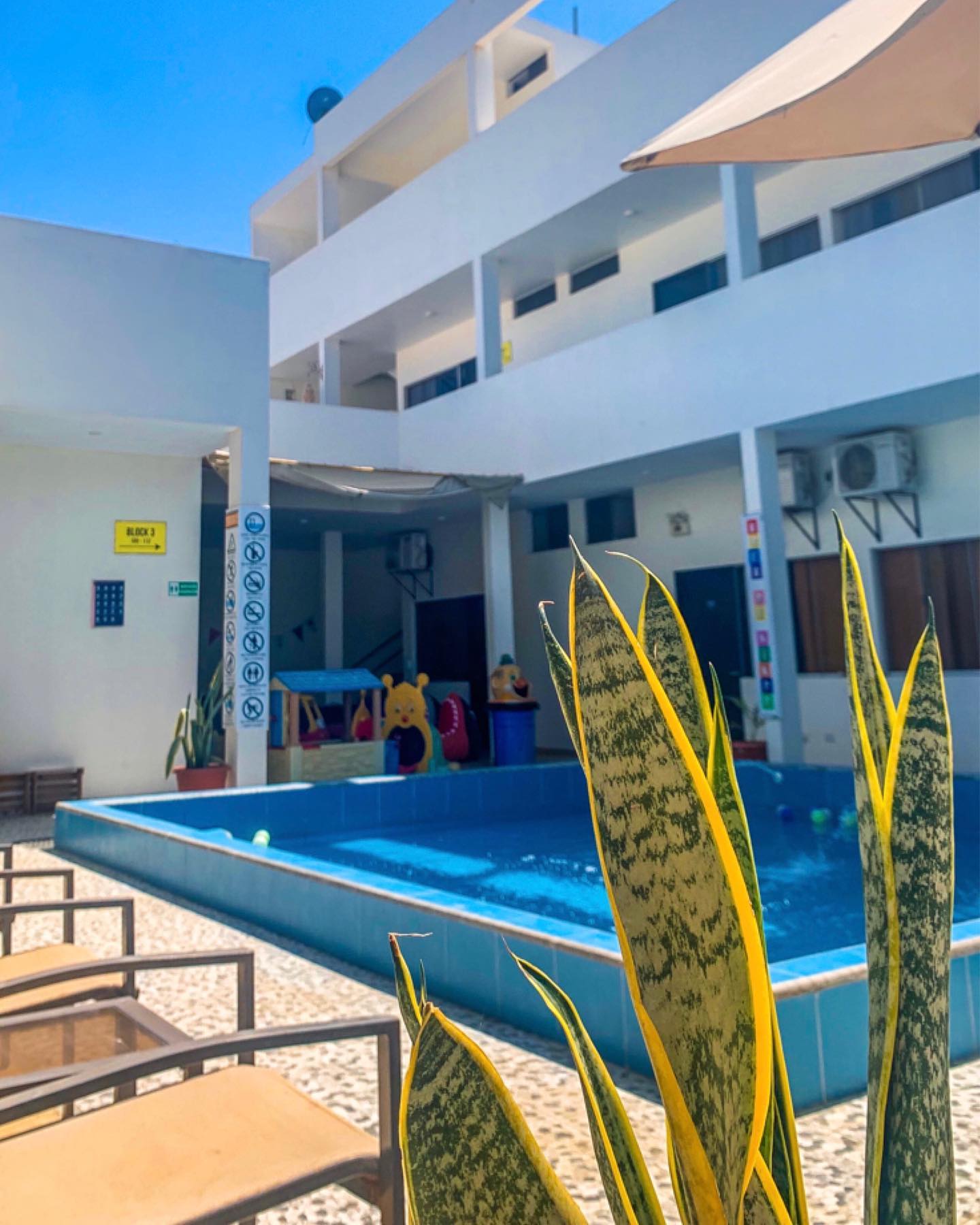 HOTEL PUERTO VARAS CANOAS DE PUNTA SAL - TUMBES