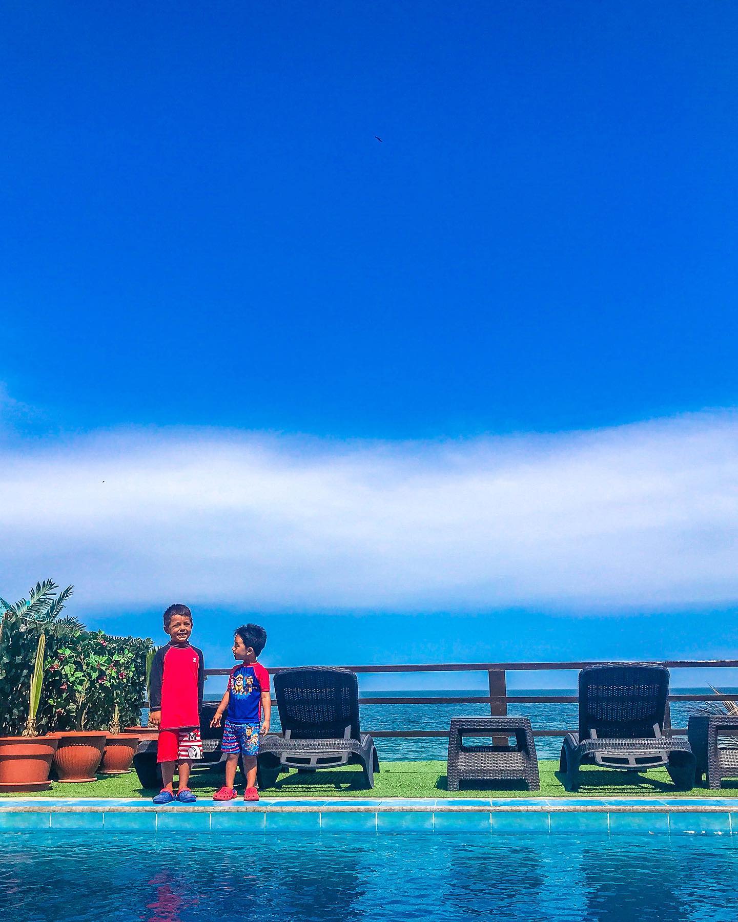 HOTEL PUERTO VARAS CANOAS DE PUNTA SAL - TUMBES