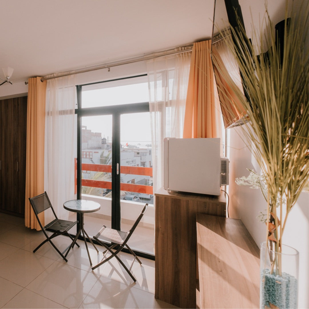 HOTEL RESIDENCIAL LOS FRAYLES PARACAS ICA