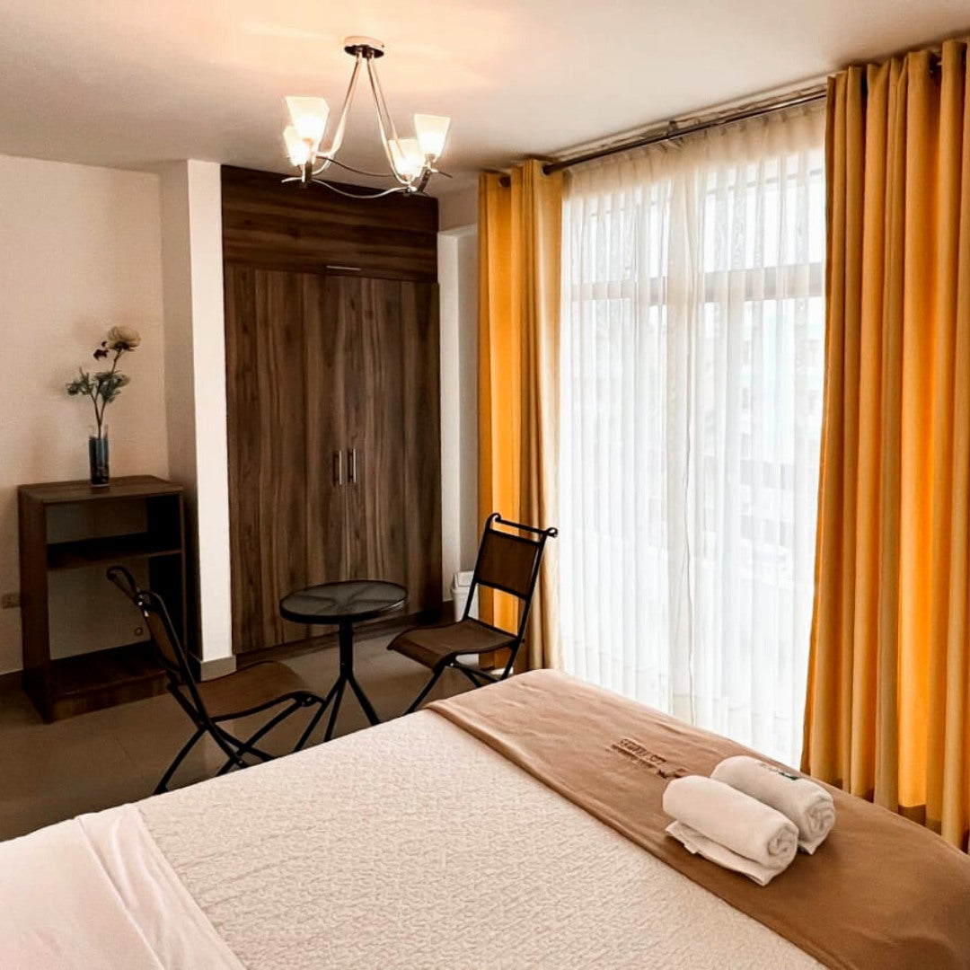 HOTEL RESIDENCIAL LOS FRAYLES PARACAS ICA