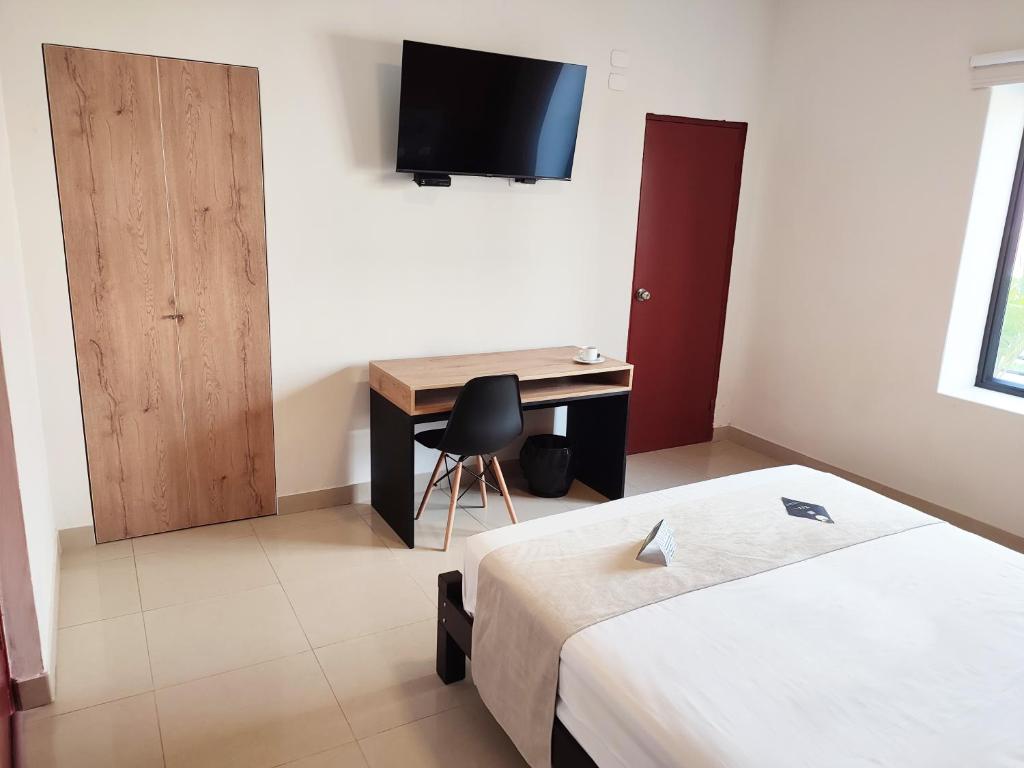 RUA HOTELES TALARA