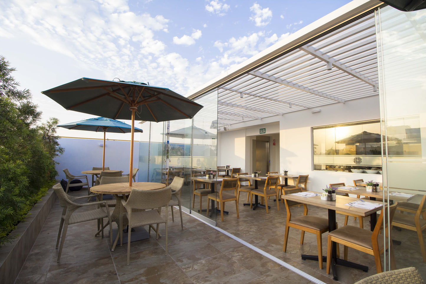 HOTEL TIERRA VIVA MIRAFLORES MENDIBURU