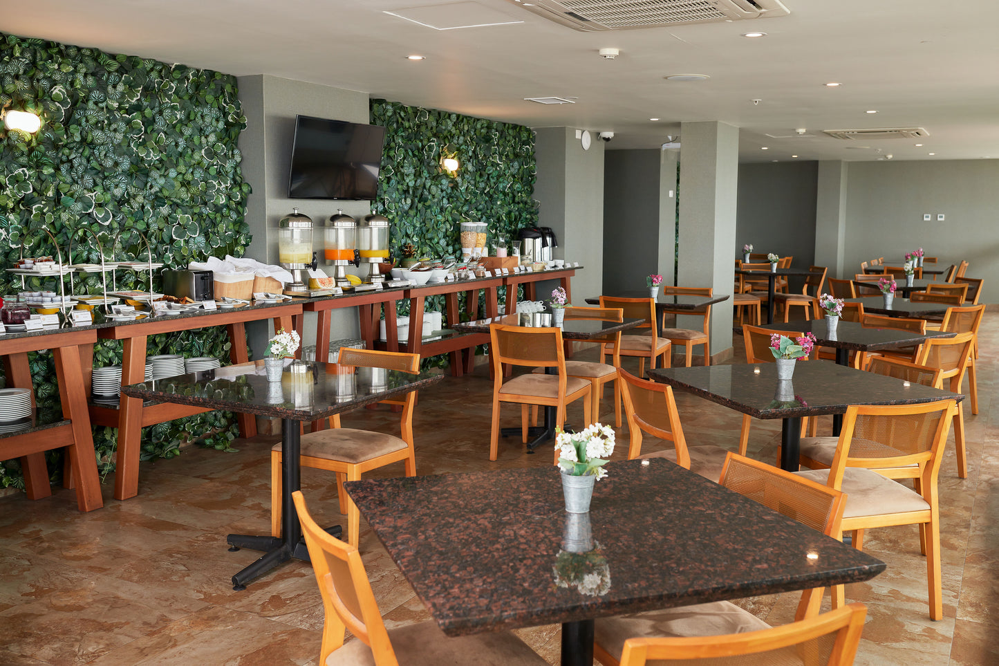 HOTEL TIERRA VIVA TRUJILLO
