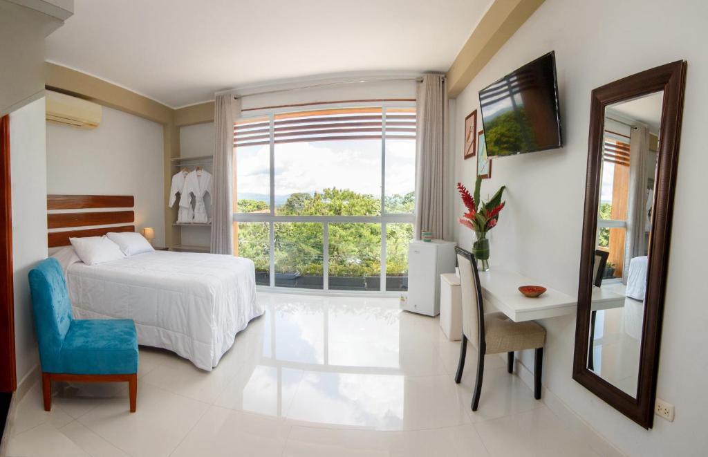 HOTEL VUELO 78 TARAPOTO - SAN MARTIN