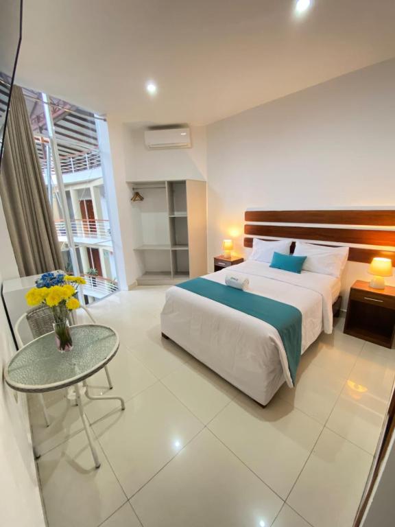 HOTEL VUELO 78 TARAPOTO - SAN MARTIN