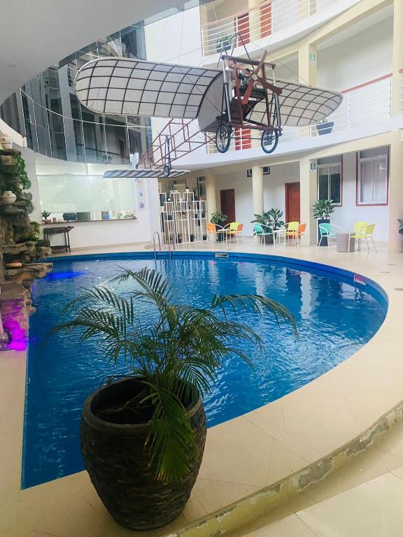 HOTEL VUELO 78 TARAPOTO - SAN MARTIN