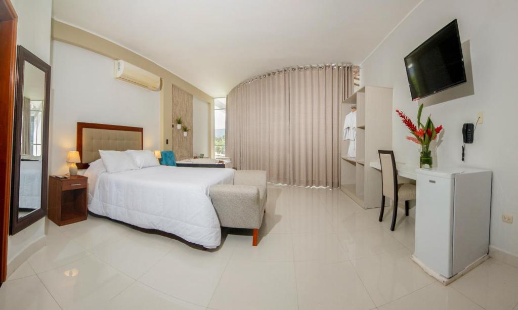 HOTEL VUELO 78 TARAPOTO - SAN MARTIN
