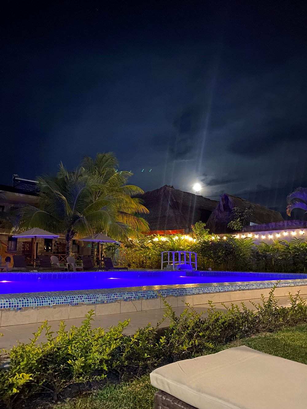 HOTEL LAGUNA AZUL Y SUITES SAUCE
