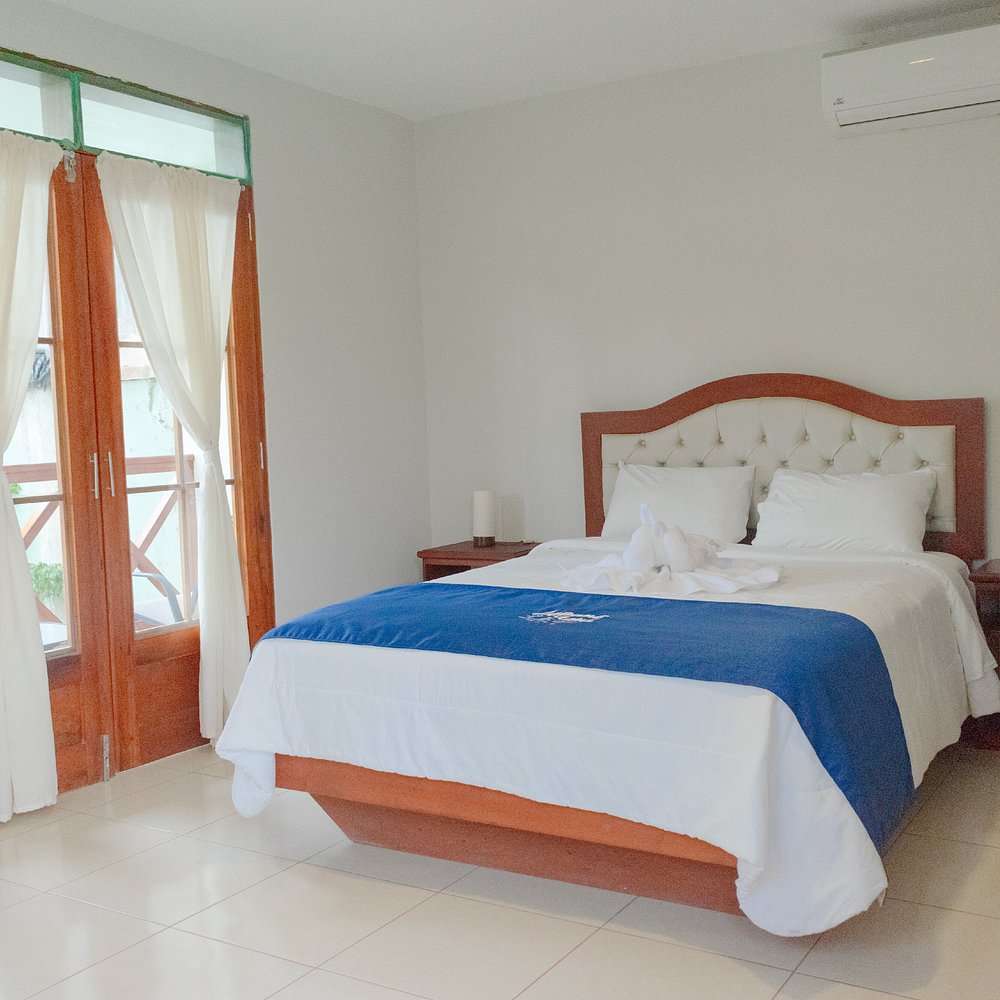 HOTEL LAGUNA AZUL Y SUITES SAUCE