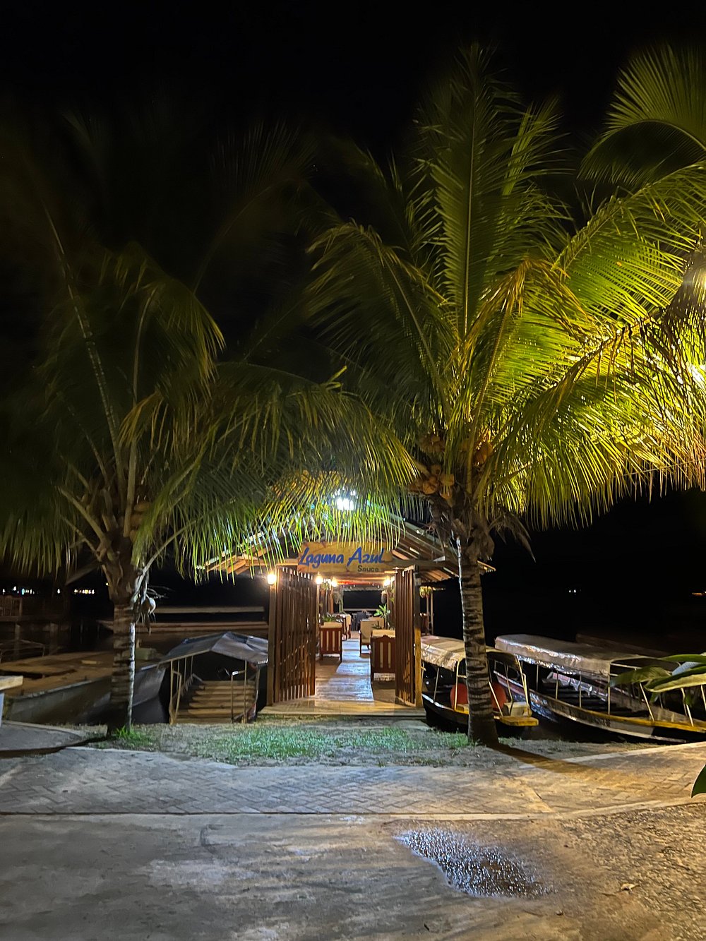 HOTEL LAGUNA AZUL Y SUITES SAUCE