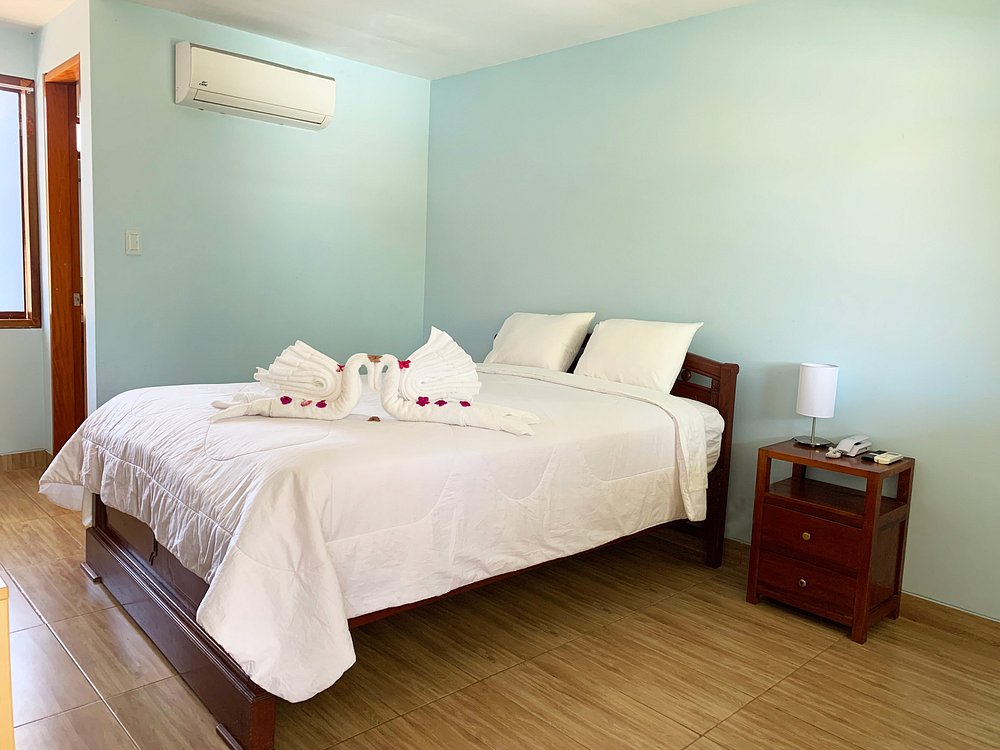 HOTEL LAGUNA AZUL Y SUITES SAUCE