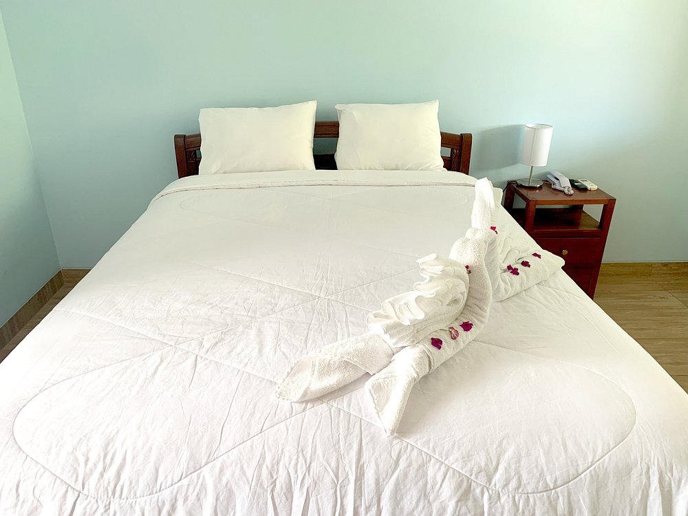 HOTEL LAGUNA AZUL Y SUITES SAUCE