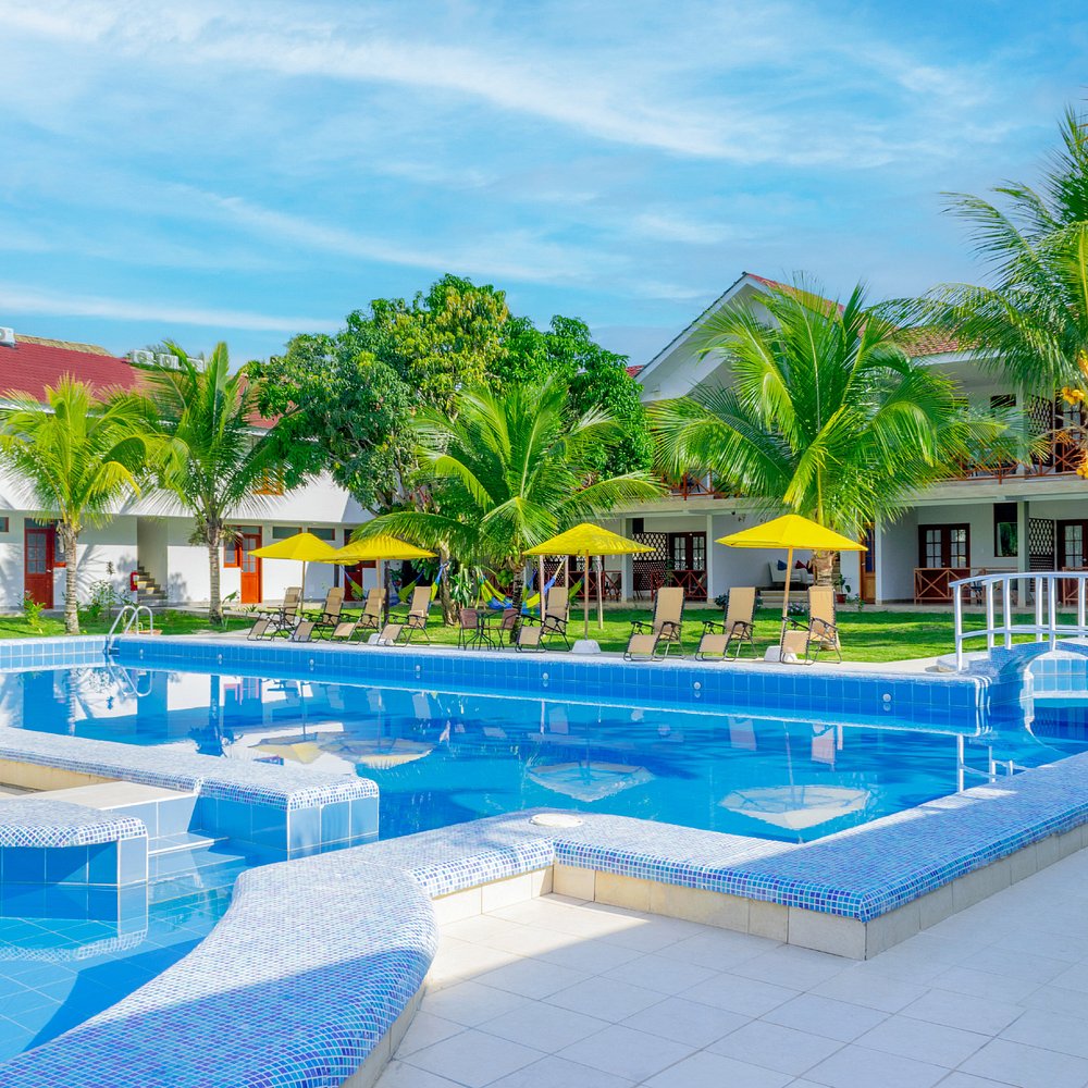 HOTEL LAGUNA AZUL Y SUITES SAUCE
