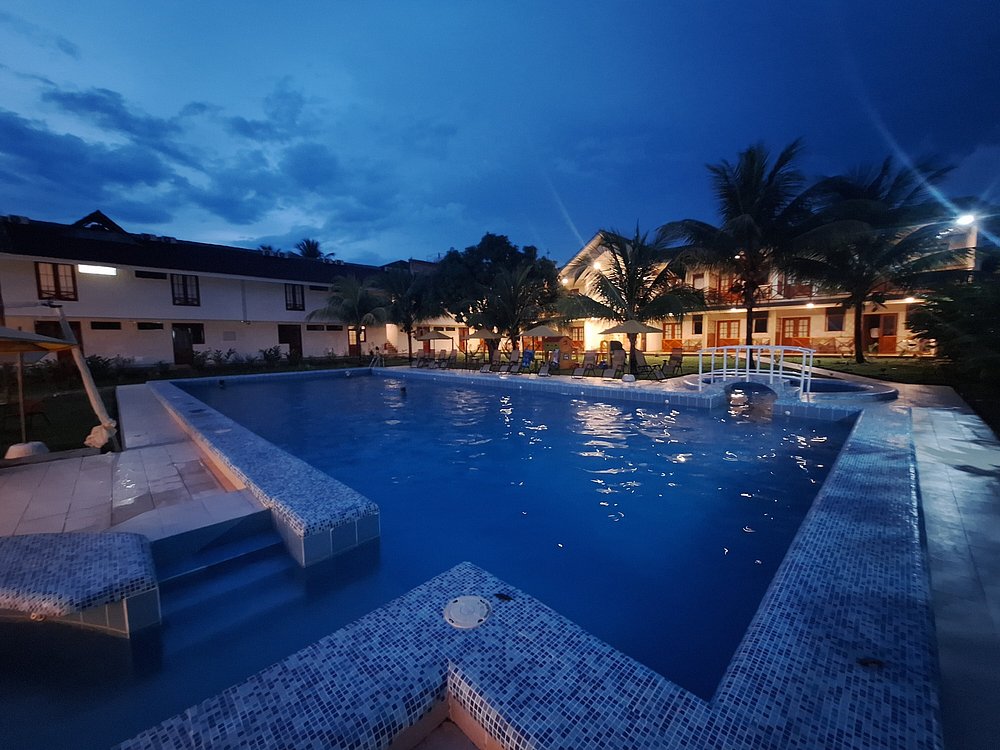 HOTEL LAGUNA AZUL Y SUITES SAUCE