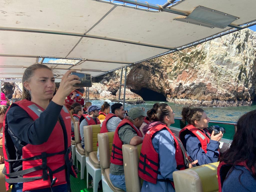 2 DIAS 1 NOCHE + TOUR PARACAS - ICA (Desde Lima)