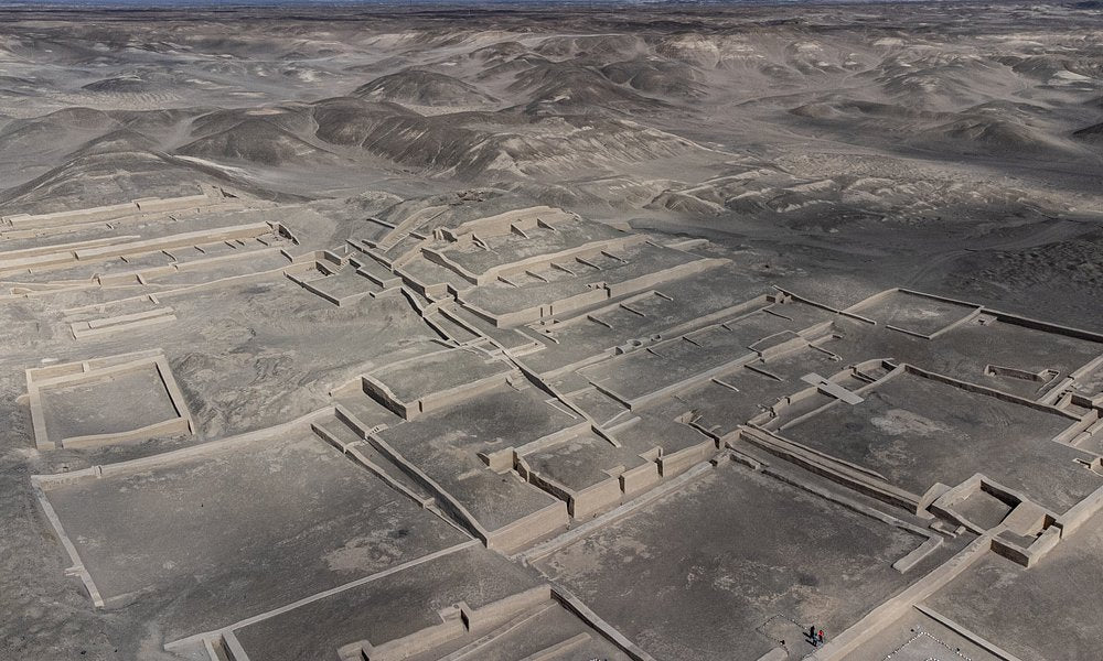 TOUR CENTRO CEREMONIAL CAHUACHI ICA