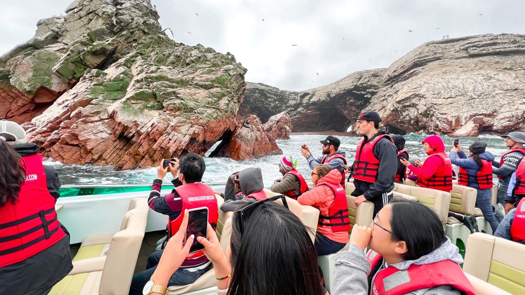 TOUR ISLAS BALLESTAS + SCOOTER PARACAS