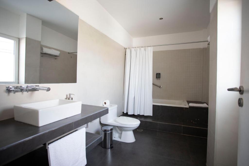 HOTEL TUCAN SUITES Y ASOCIADO CASA ANDINA TARAPOTO - SAN MARTIN