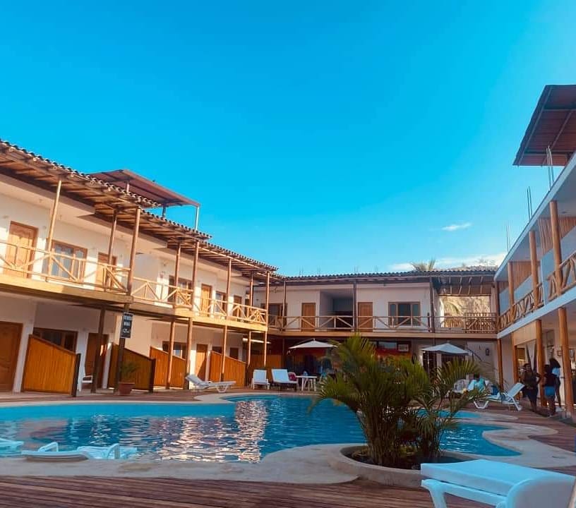 PAQ ESPADA A 5 MINUTOS DEL MAR EN MÁNCORA ~ Desde