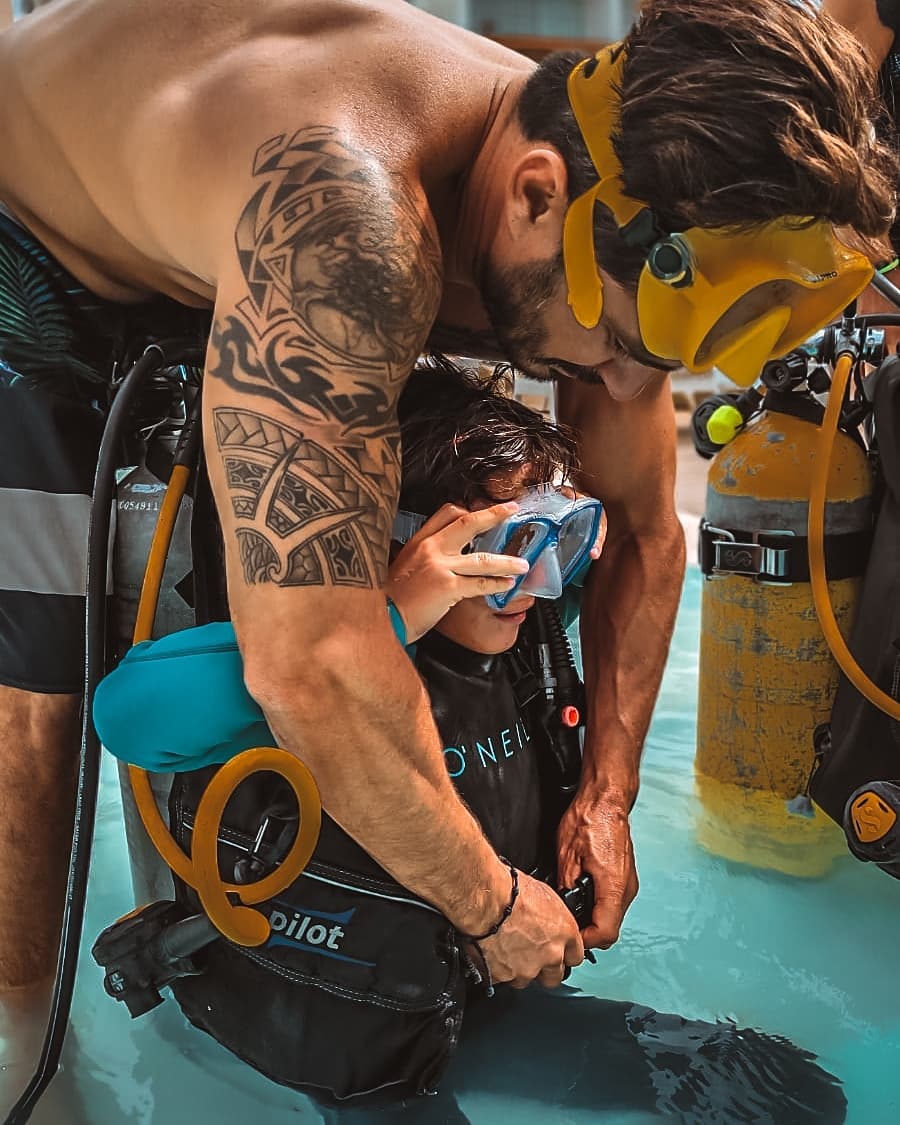 DIVING FOR BEGINNERS