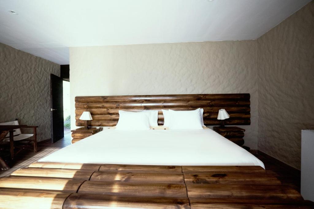 RUSTICA SAUCE LAGUNA AZUL HOTEL RESORT WITH POOL AND RESTAURANT