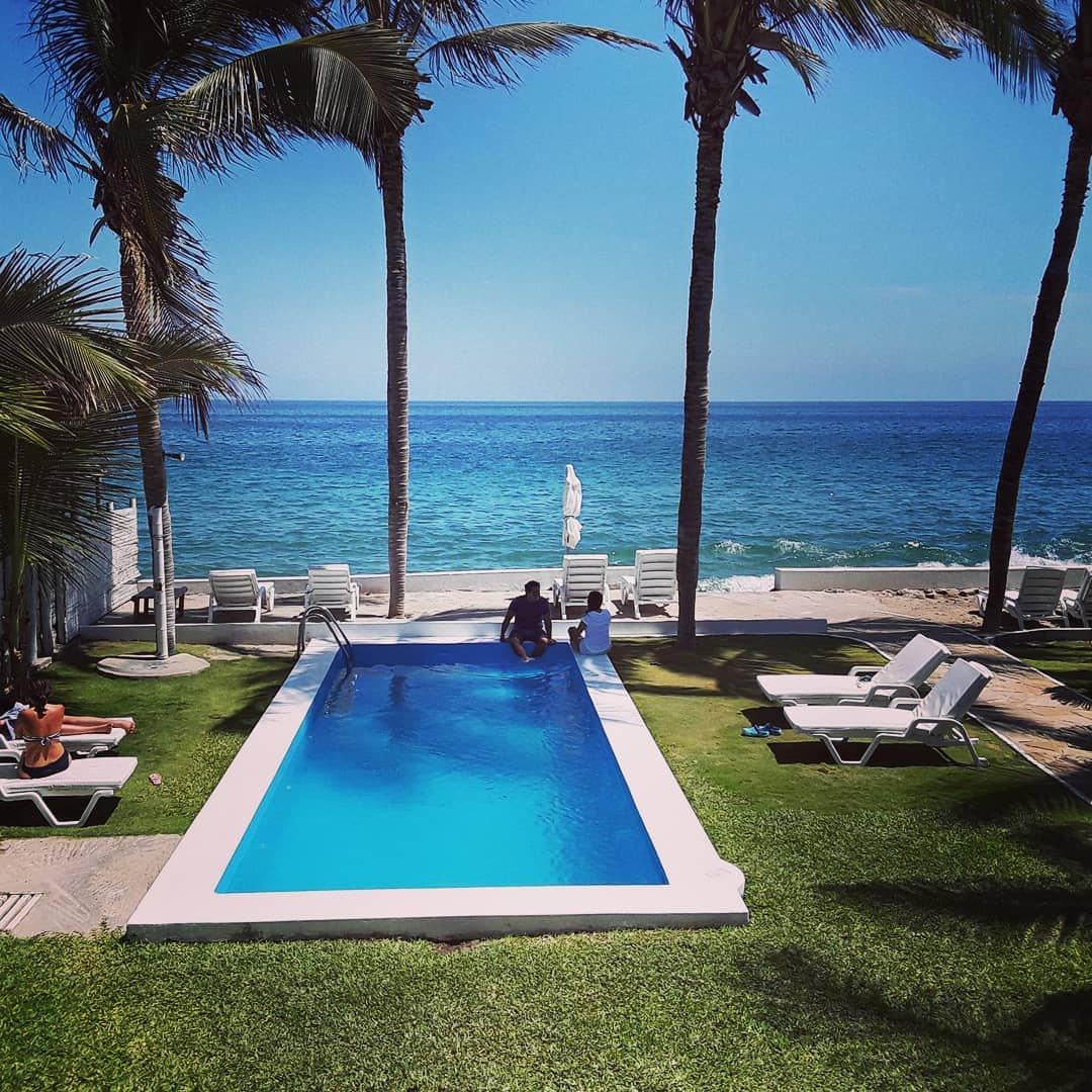 MANCORA BAY BEACH HOTEL WITH POOL AND RESTAURANT