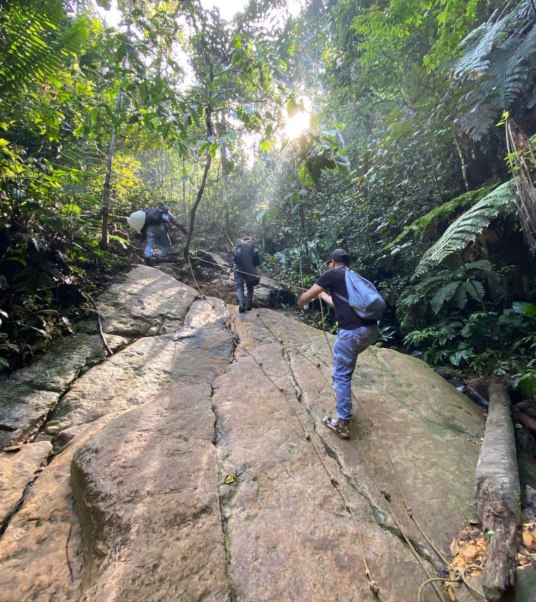 FULL DAY HUACAMAILLO WATERFALLS