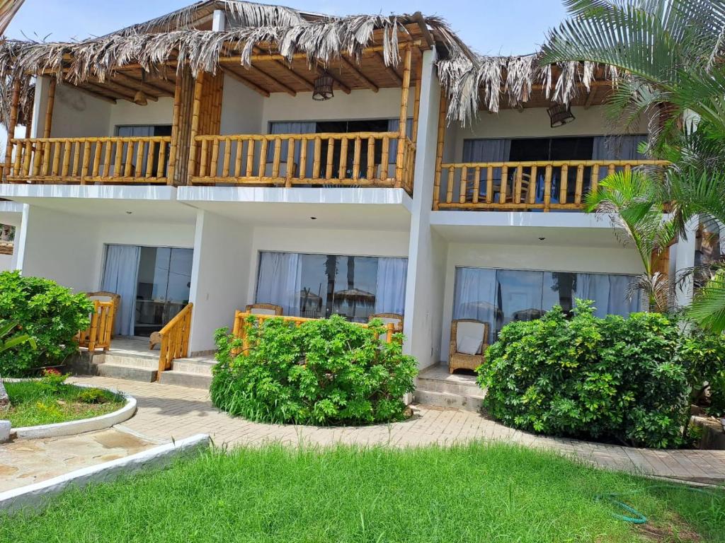 HOTEL CASA MEDITERRANEA MANCORA