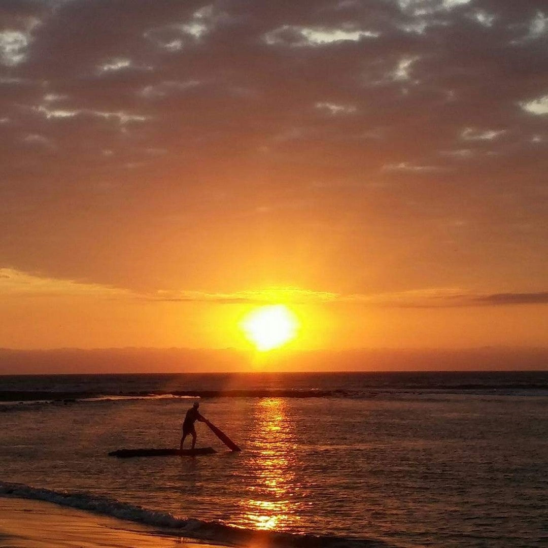 HOTEL DE PLAYA LOS VIENTOS DE VICHAYITO CON PISCINA Y RESTAURANTE VISTA AL MAR