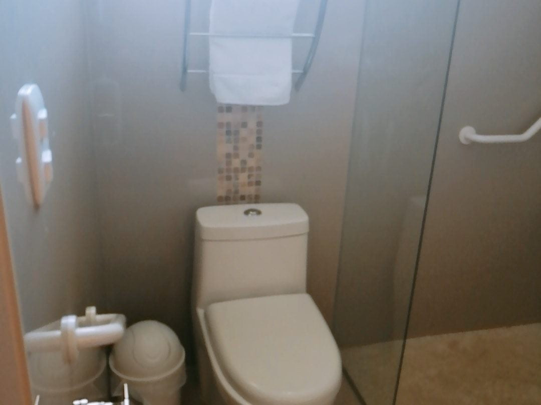 HOTEL DE PLAYA LOS VIENTOS DE VICHAYITO CON PISCINA Y RESTAURANTE VISTA AL MAR